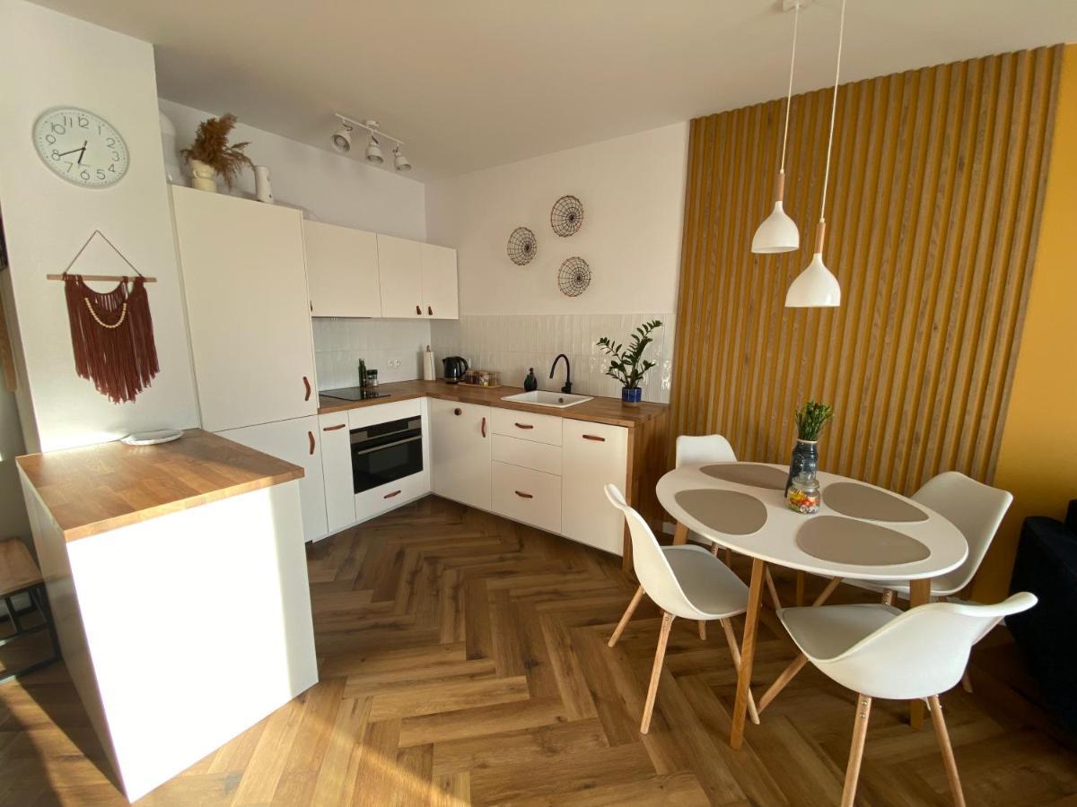 Apartament Przystanek Jastrzebia Jastrzębia Góra Zewnętrze zdjęcie